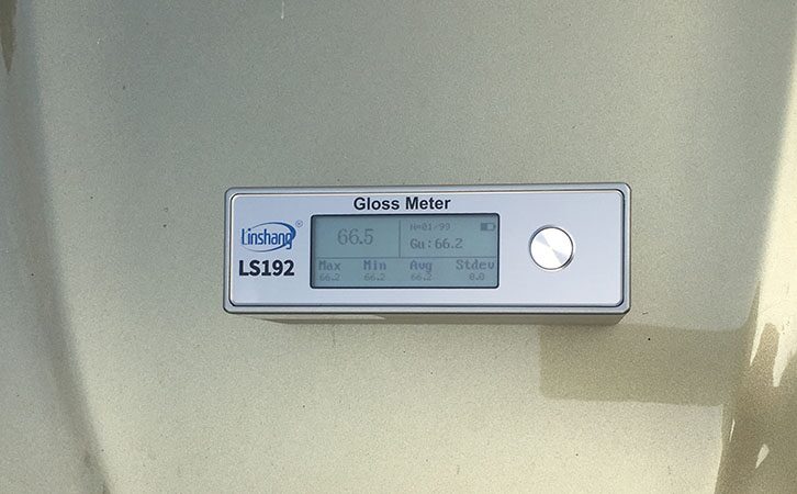 LS192测量汽车光泽度