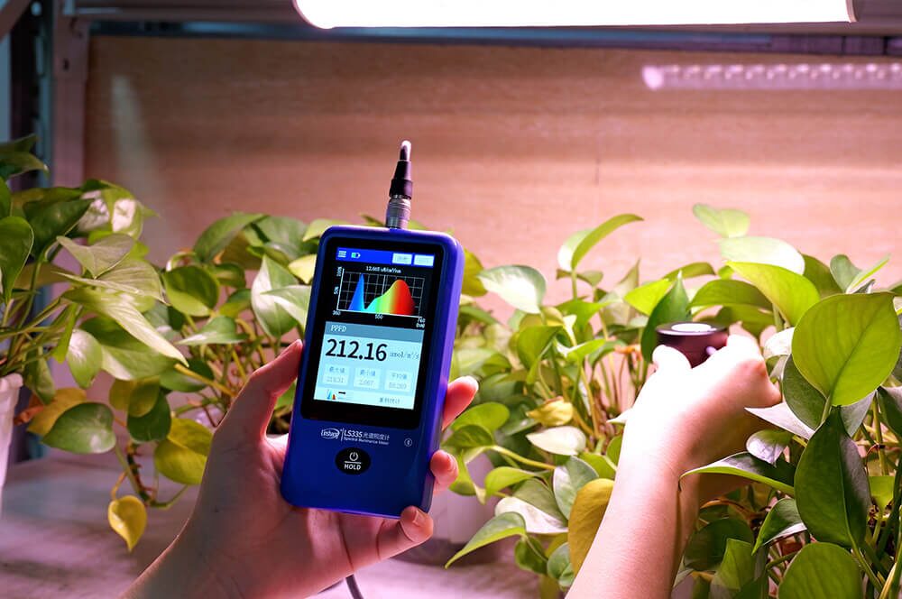 LS335光谱照度计测量植物补光灯照度 LS335光谱照度计测量植物补光灯照度