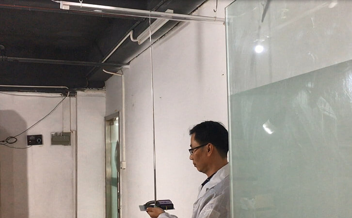 紫外线强度检测仪测量