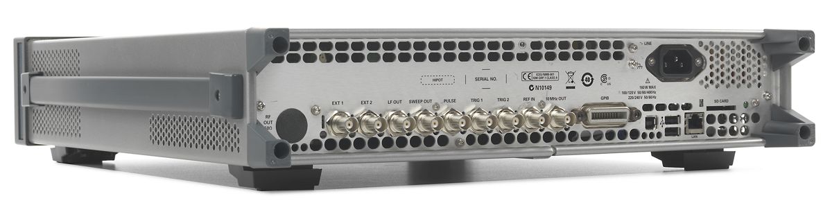 N5181BMXG 系列射频模拟信号发生器，9 kHz 至 6 GHz 图4