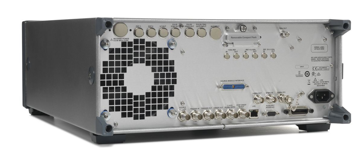 E8257DPSG kHz 至 67 GHz 图5
